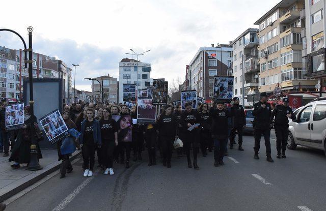Çorlu'daki tren kazasında yakınlarını kaybedenlerden 'Adalet Yürüyüşü'