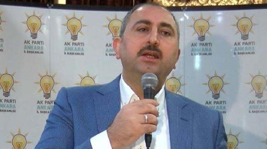 Adalet Bakanı Abd&uuml;lhamit G&uuml;l: Vesayet&ccedil;iler tarihin &ccedil;&ouml;p tenekesine atılmıştır