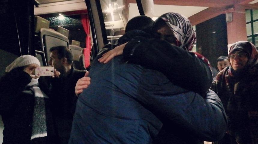 Mehmet&ccedil;ik i&ccedil;in h&uuml;z&uuml;n ve gurur dolu uğurlama