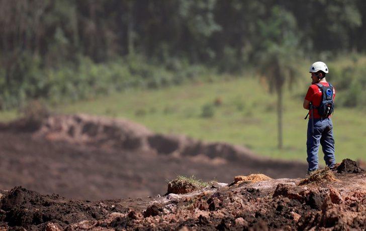 Brezilya'da barajın çökmesi sonucu ölenlerin sayısı 121'e çıktı  G1