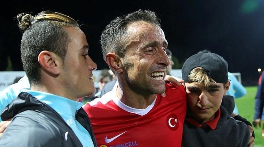 Ampute Milli Takımı Kaptanı Osman Çakmak’ın annesi vefat etti, babası yoğun bakımda