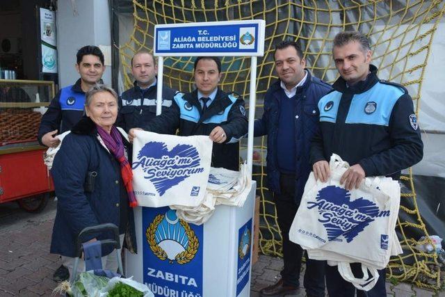 Aliağa Belediyesinden çevre dostu bez çanta