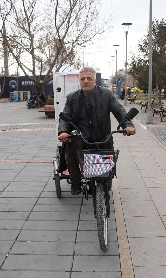 Muhtar adayından 3 tekerlekli bisikletle seçim kampanyası