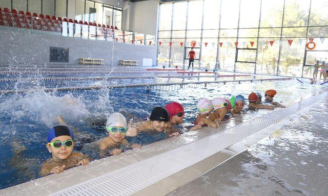 Alper Taşdelen: “Çankaya’da yüzme bilmeyen çocuk kalmayacak”