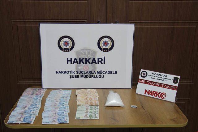 İran plakalı araçta 56 kilo eroin ele geçirildi