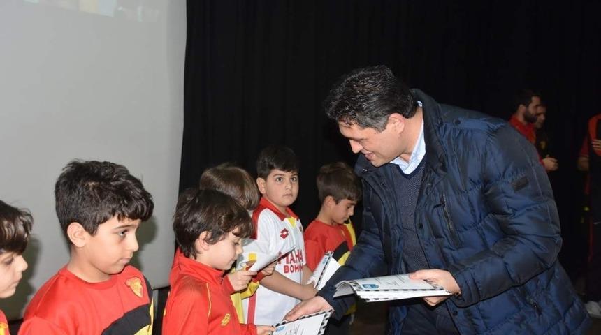 Ağa Spor Kul&uuml;b&uuml;&rsquo;nden bilgilendirme semineri