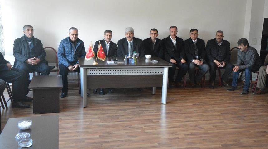 Başkan adayı Ekinci se&ccedil;im &ccedil;alışmalarını s&uuml;rd&uuml;r&uuml;yor