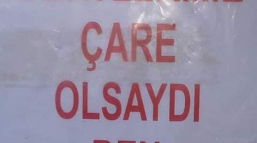 Sigarayı bırakmasının 13. yılını pasta ile kutladı