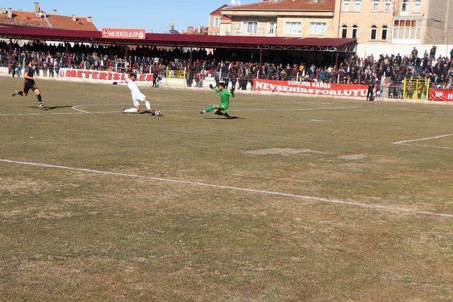 Nevşehir Belediyespor: 1 Erzin Belediyespor:0