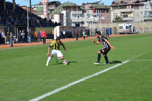 TFF 3. Lig: Fatsa Belediyespor: 0 - Yeni Çorumspor: 2