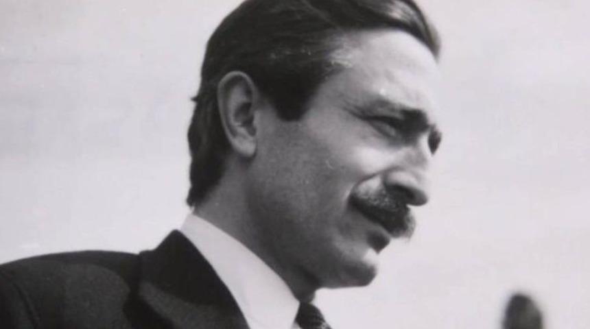 &Ouml;zdemir Asaf s&ouml;zleri: Lavinia&rsquo;dan Aşk&rsquo;a &Ouml;zdemir Asaf&rsquo;ın en sevilen şiirleri ve s&ouml;zleri 