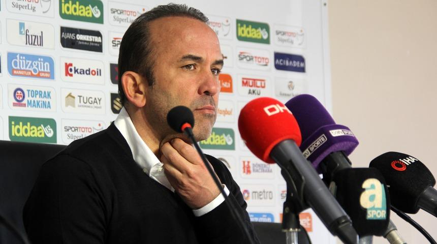 Mehmet Özdilek: Birileri bu hakemlere dur desin