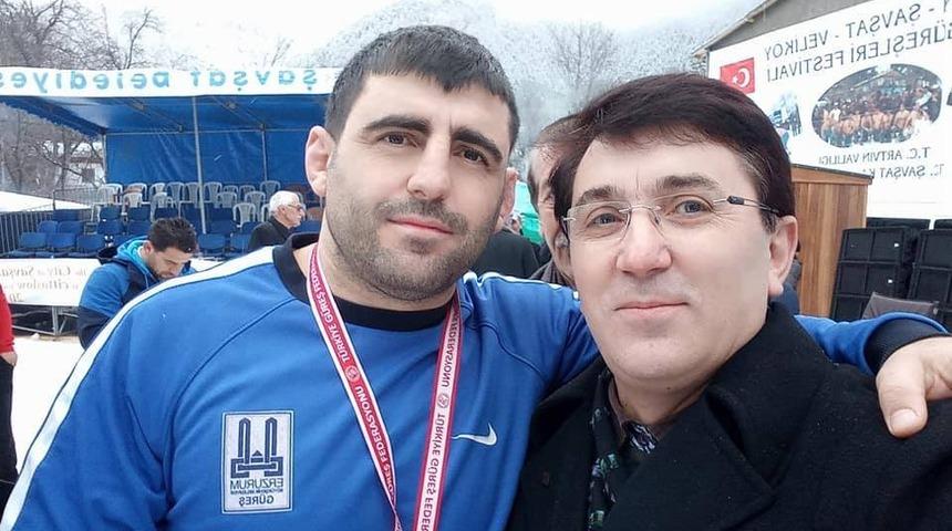 Milli G&uuml;reş&ccedil;i G&ouml;r kardeşler Oltu&rsquo;nun gururu