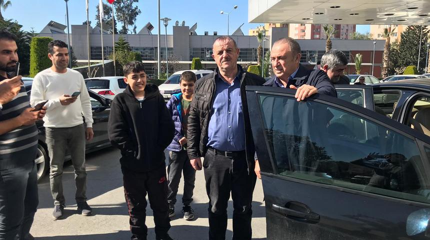 Fatih Terim, yoğun bakımdaki babası Talat Terim'i ziyaret etti