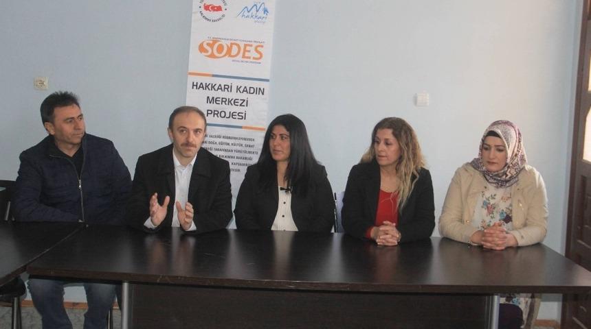 Başkan Epcim&rsquo;den kadın merkezine ziyaret