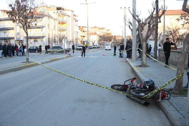 Karaman’da otomobil ile motosiklet çarpıştı: 2 yaralı