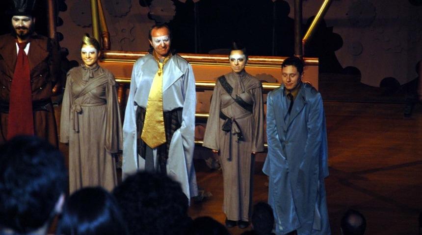 Sahne Daktilo 2. yaşını kutladı