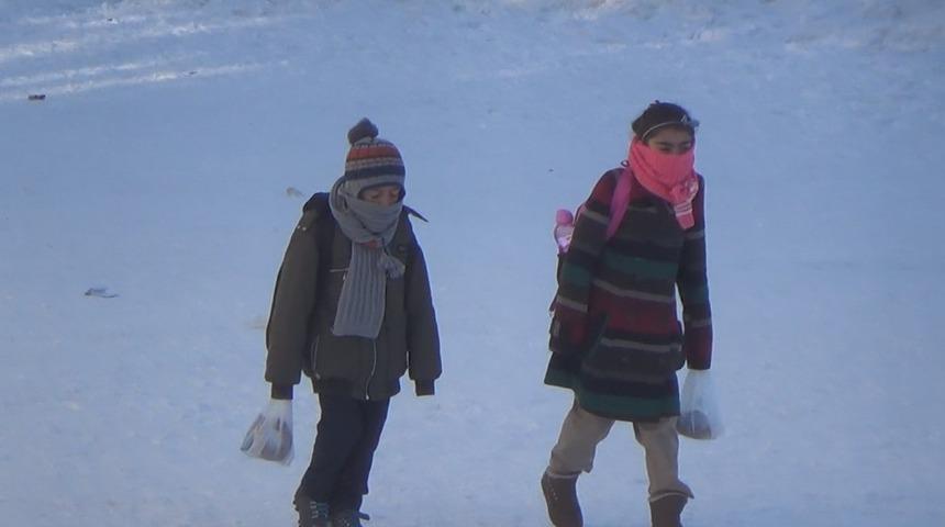 Tatil bitti ders zili &ccedil;aldı