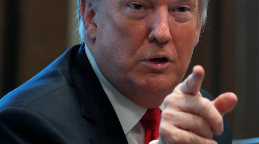 Trump cildinin g&uuml;zelliğini neye bor&ccedil;lu?