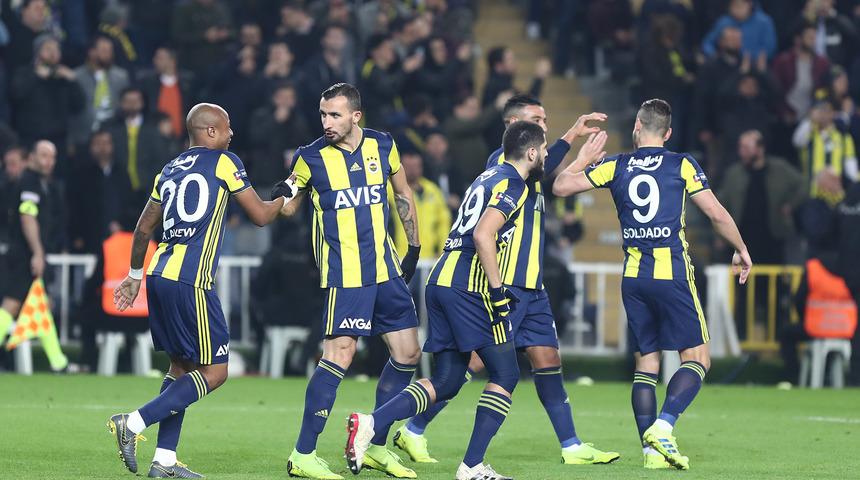 Fenerbahçe forma satışından 40 milyon TL gelir elde etti