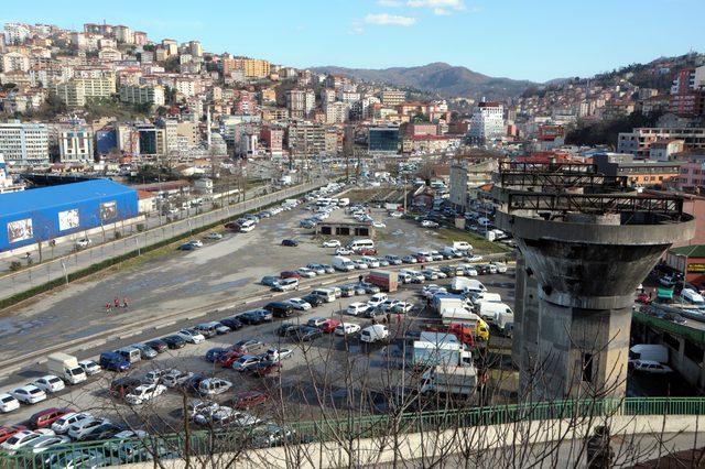 Şehrin simgesi olacaktı, 13 yıldır bir çivi çakılmadı