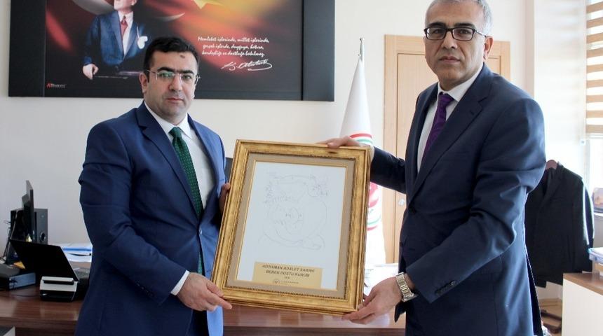 Adıyaman Adalet Sarayı T&uuml;rkiye&rsquo;nin ilk &lsquo;bebek dostu&rsquo; kurumu