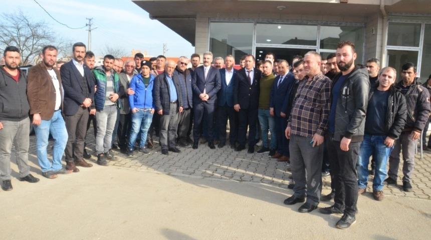 MHP&rsquo;li başkan adayı Erdoğan Bıyık&rsquo;a yoğun ilgi