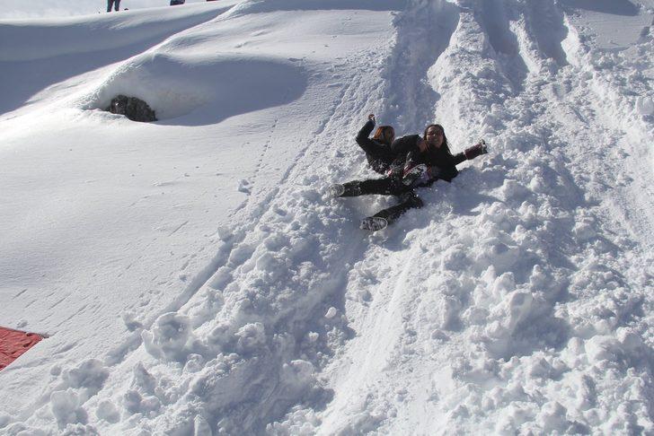 Metrelerce yürüdüler! 106 kişilik yolculuk G1
