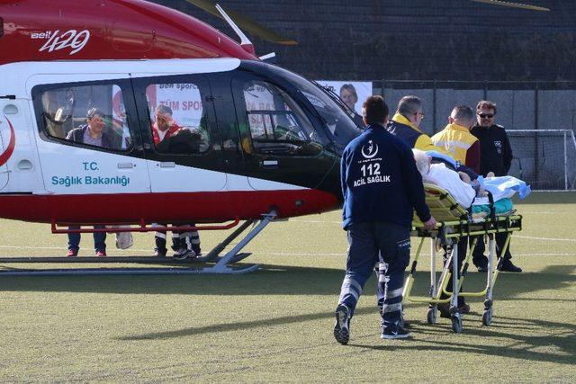 Ambulans helikopter 72 yaşındaki hasta için havalandı