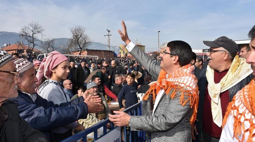 Vatandaşlardan Başkan &Ccedil;elik&rsquo;e yoğun ilgi