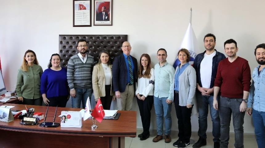 GA&Uuml;N&rsquo;de kalite &ccedil;alıştayı