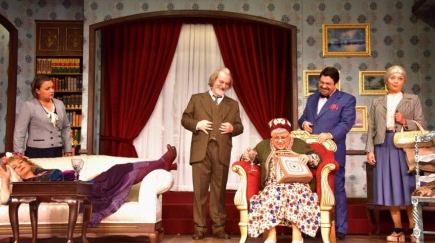 Gidiş-d&ouml;n&uuml;ş (Retro) Zonguldak&rsquo;ta sahnelenecek