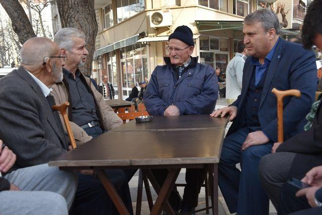Başkan Çerçi Karaköy’de esnafla buluştu sorunlarını dinledi