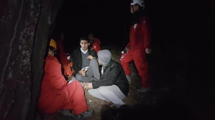 AKUT&rsquo;tan 6 saatlik kurtarma  operasyonu