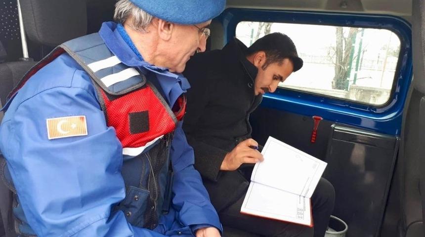 Jandarmadan yol denetimi