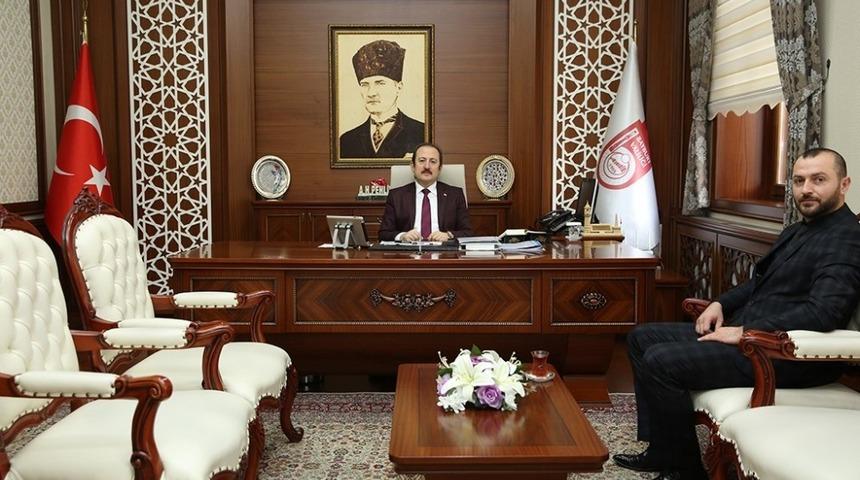 5 bin metrekare alan &uuml;zerine kurulu tavuk&ccedil;uluk işletmesi markalaşma yolunda