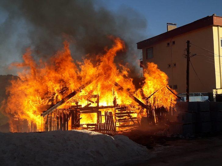 Düzce'de yangın G3