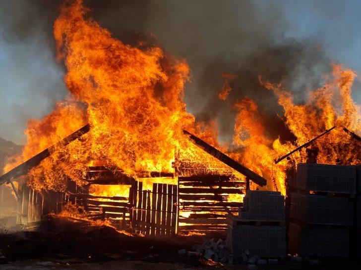 Düzce'de yangın G5