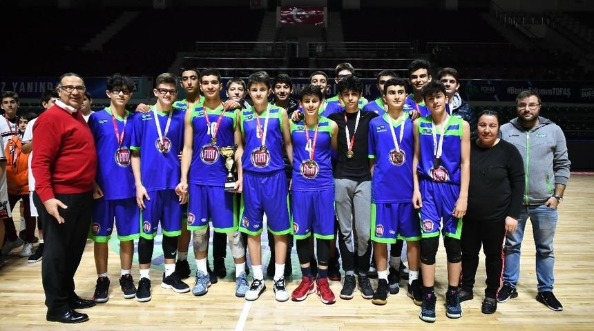 Tofaş U14 takımı Bursa Şampiyonu