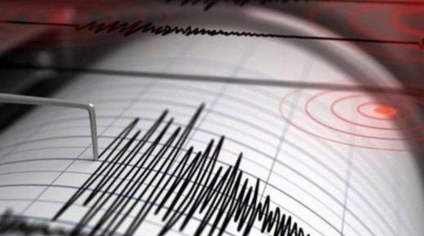 Endonezya'da 6,1 şiddetinde deprem!