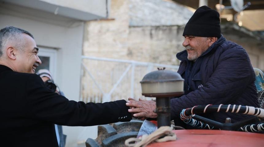 AK Parti Büyükşehir Belediye Başkan Adayı Savaş, otopark sorununu çözeceğini belirtti