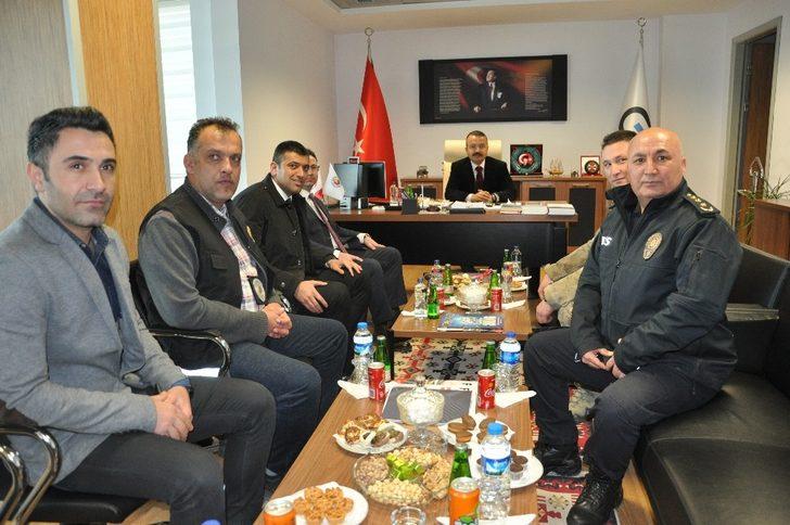 Kaymakam Kendüzler’den Esendere Gümrük Kapısına ziyaret G3