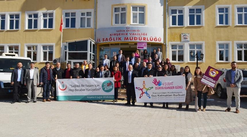 İl Sağlık M&uuml;d&uuml;r&uuml; T&uuml;rkoğlu; &ldquo;Kanser bilinci oluşması ve toplumsal farkındalık i&ccedil;in &ccedil;alışmalar yapıyoruz&rdquo;