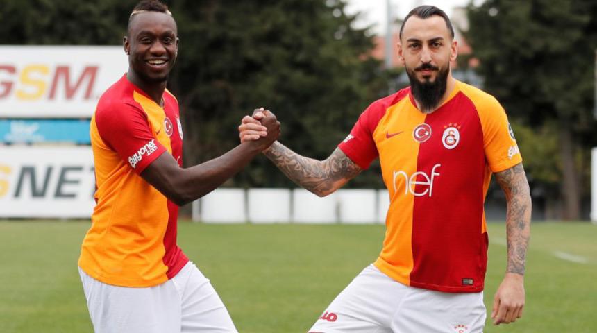 Kostas Mitroglou Yunanistan'da yılın en iyi futbolcuları arasında gösterildi!