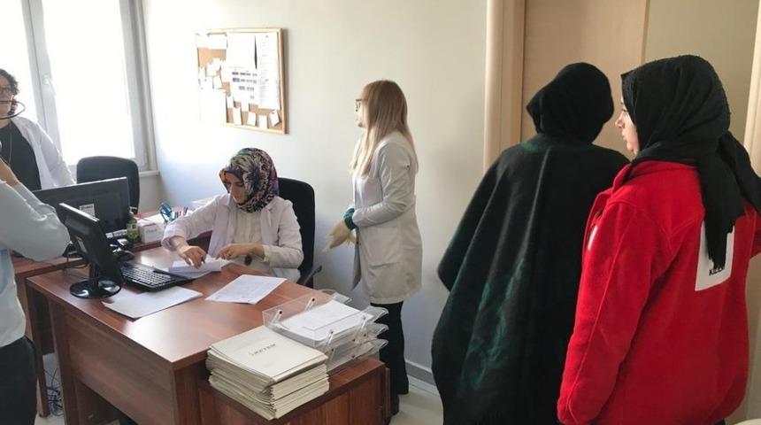 Kanser G&uuml;n&uuml;&rsquo;nde G&ouml;&ccedil;menlere Meme ve Rahim Ağzı Kanseri Taraması Yapıldı