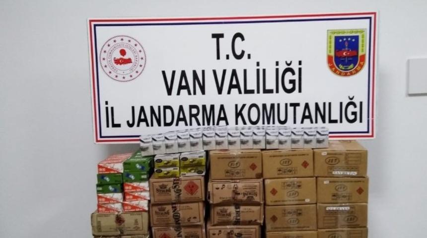 Van&rsquo;da m&uuml;himmat ile ka&ccedil;ak sigara ve akaryakıt ele ge&ccedil;irildi