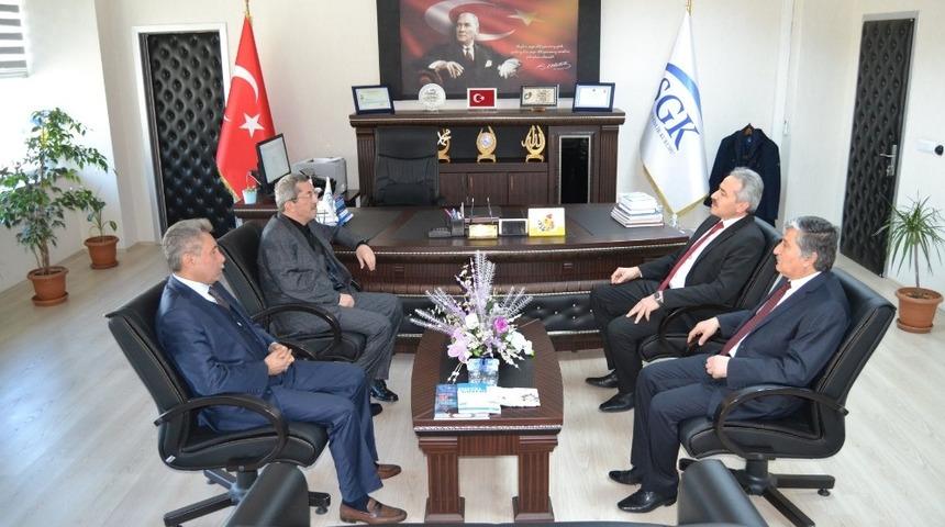 Vergili Sosyal G&uuml;venlik Kurumu İl M&uuml;d&uuml;r&uuml; İsmail Yıldırım ile bir araya geldi