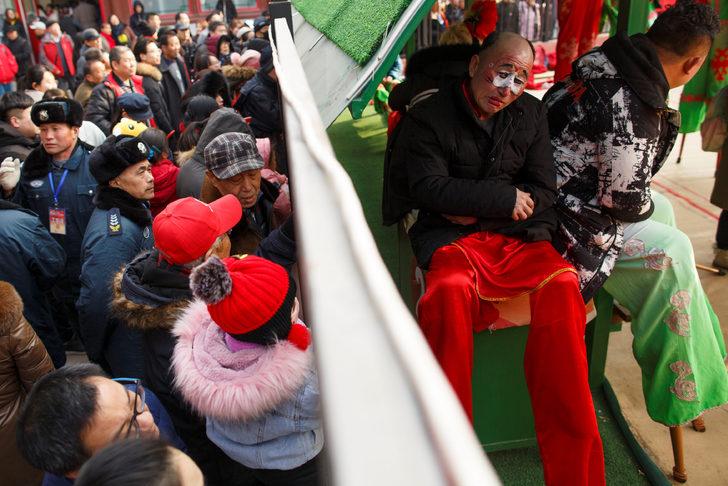 Çin 'Domuz Yılı'na girdi! Halk tapınaklara akın etti G2