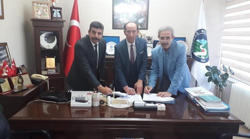 Hizmet-İş Sendikası Şaphane Belediyesi ile sözleşme imzaladı