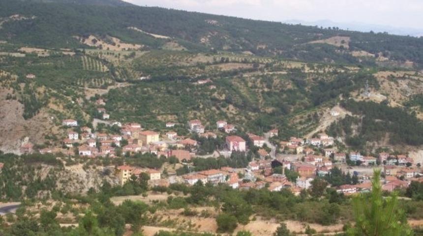 Şaphane&rsquo;nin n&uuml;fusu 10 yıl aradan sonra artı